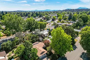 1524 NW Forestgreen Ave, Corvallis, OR 97330 - Photo 45