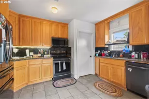 1202 S 3rd Ave, Kelso, WA 98626 - Photo 15