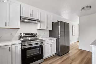 20305 SW 70th Ave, Tualatin, OR 97062 - Photo 23