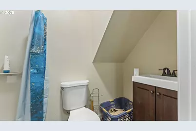 55 W 6th St, Coquille, OR 97423 - Photo 9