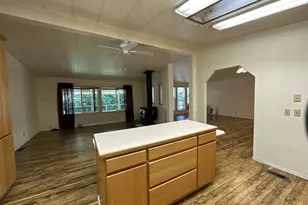 128 SW Canton St, John Day, OR 97845 - Photo 7