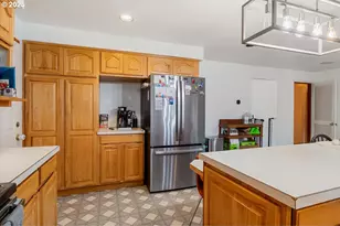 4086 Judy Ave, Salem, OR 97305 - Photo 9