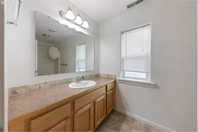 886 N 7th St, Harrisburg, OR 97446 - Photo 33