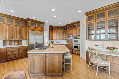 57 Hidalgo St, Lake Oswego, OR 97035 - Photo 9