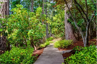 3815 Spring Blvd, Eugene, OR 97405 - Photo 5