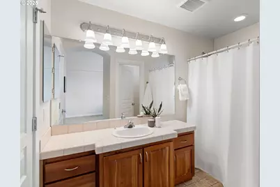 2616 SW Hume Ct, Portland, OR 97219 - Photo 27