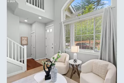 2616 SW Hume Ct, Portland, OR 97219 - Photo 5