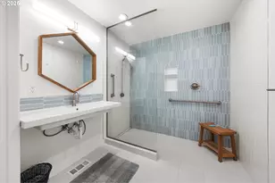 12916 SW 61st Ave, Portland, OR 97219 - Photo 23