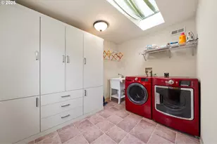 12916 SW 61st Ave, Portland, OR 97219 - Photo 21