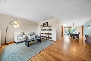 12916 SW 61st Ave, Portland, OR 97219 - Photo 3