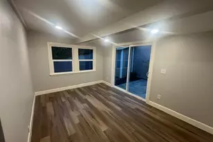 2208 E 5th St, Vancouver, WA 98661 - Photo 9