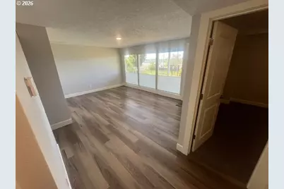 2208 E 5th St, Vancouver, WA 98661 - Photo 7