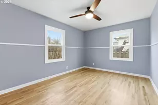 19 NE 139th Ave, Portland, OR 97230 - Photo 25