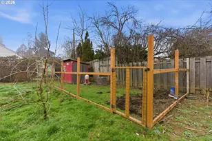 19 NE 139th Ave, Portland, OR 97230 - Photo 45