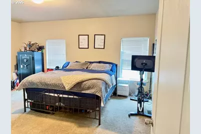 345 Debbie Ct, Glide, OR 97443 - Photo 13