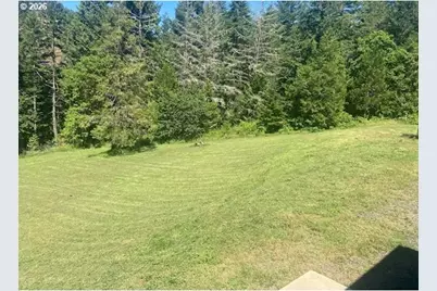 345 Debbie Ct, Glide, OR 97443 - Photo 17