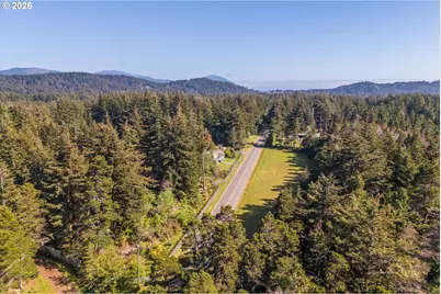 42585 Arizona St, Port Orford, OR 97465 - Photo 39