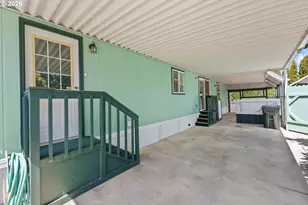 550 S State St, Sutherlin, OR 97479 - Photo 13
