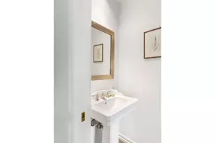 1537 S Aventine Ct, Portland, OR 97219 - Photo 21