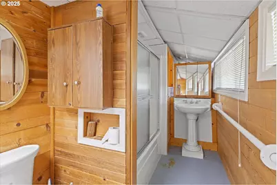 2915 NE Marine Dr #A-20, Portland, OR 97211 - Photo 33