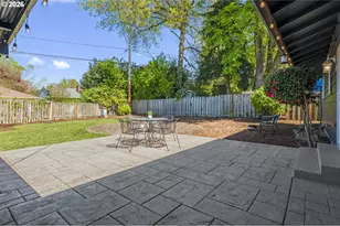 12865 SW Faircrest St, Portland, OR 97225 - Photo 29