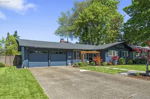 12865 SW Faircrest St, Portland, OR 97225 - Photo 3