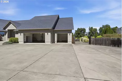 2833 20th St, Springfield, OR 97477 - Photo 41