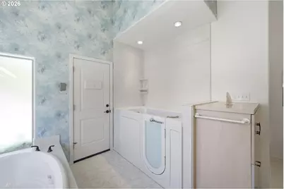 2833 20th St, Springfield, OR 97477 - Photo 19