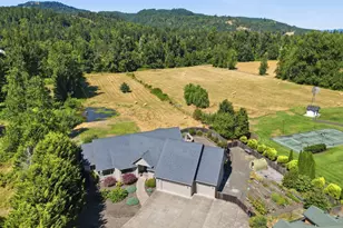 2833 20th St, Springfield, OR 97477 - Photo 39