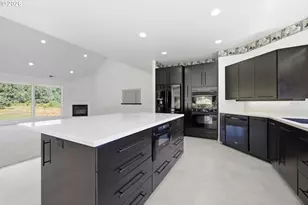 2833 20th St, Springfield, OR 97477 - Photo 11