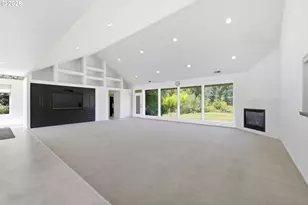 2833 20th St, Springfield, OR 97477 - Photo 5