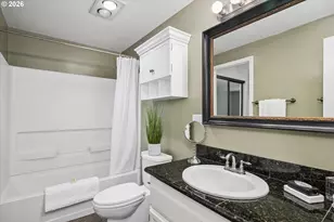 1922 Lake Isle Dr, Eugene, OR 97401 - Photo 23