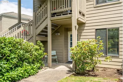 1922 Lake Isle Dr, Eugene, OR 97401 - Photo 3