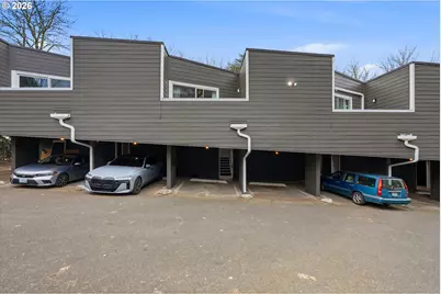 6220 SW Capitol Hwy #8, Portland, OR 97239 - Photo 1