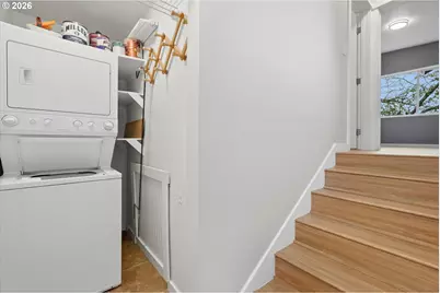 6220 SW Capitol Hwy #8, Portland, OR 97239 - Photo 21