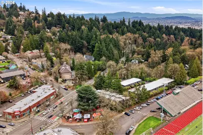 6220 SW Capitol Hwy #8, Portland, OR 97239 - Photo 33