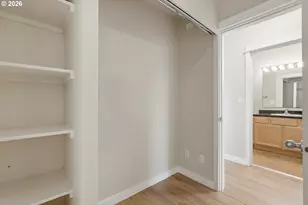 6220 SW Capitol Hwy, Portland, OR 97239 - Photo 17