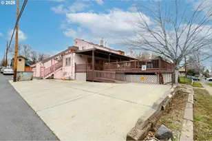 226 S 16th Ave, Yakima, WA 98902 - Photo 9