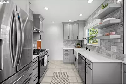 6959 N Denver Ave, Portland, OR 97217 - Photo 15