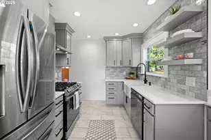 6959 N Denver Ave, Portland, OR 97217 - Photo 15