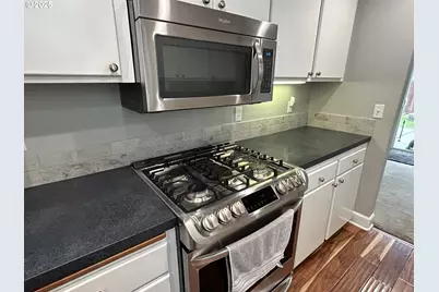 12800 NE 20th St, Vancouver, WA 98684 - Photo 17