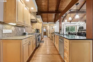 45225 SE Paha Loop Dr, Sandy, OR 97055 - Photo 9