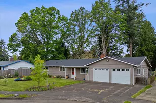 1745 NW 7th Pl, Gresham, OR 97030 - Photo 3