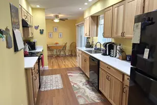 1745 NW 7th Pl, Gresham, OR 97030 - Photo 11