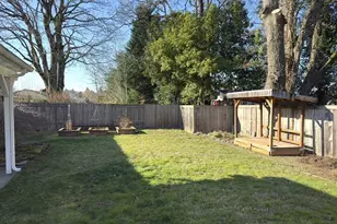 1745 NW 7th Pl, Gresham, OR 97030 - Photo 21