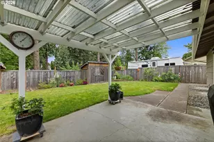 1745 NW 7th Pl, Gresham, OR 97030 - Photo 23