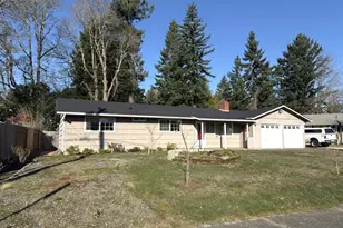 1745 NW 7th Pl, Gresham, OR 97030 - Photo 3