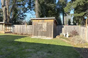 1745 NW 7th Pl, Gresham, OR 97030 - Photo 23