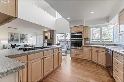 31530 SW Village Green Ct, Wilsonville, OR 97070 - Photo 15