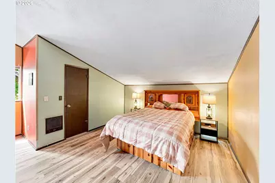 726 SE Rene Ave, Gresham, OR 97080 - Photo 11